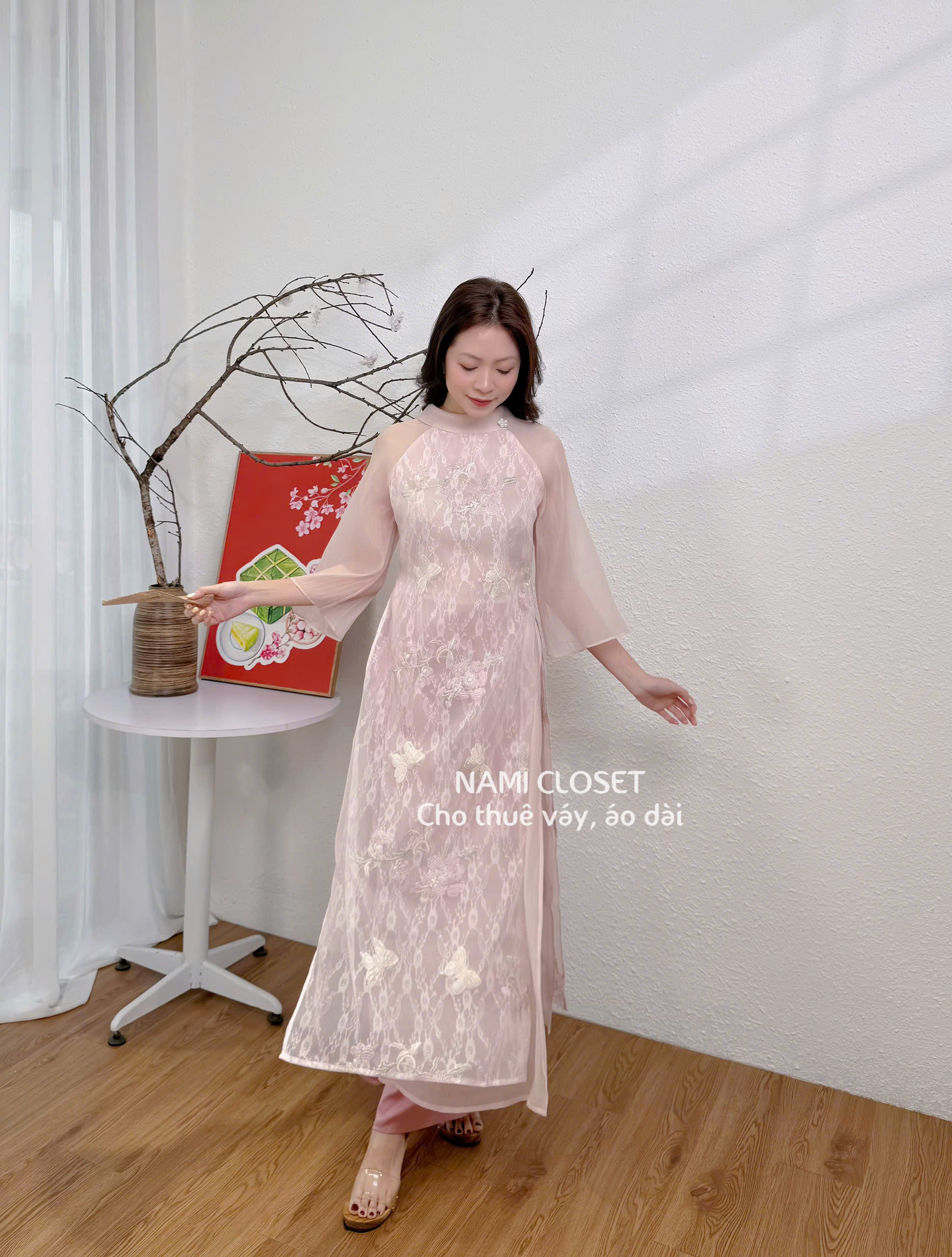 Áo dài hồng Kate