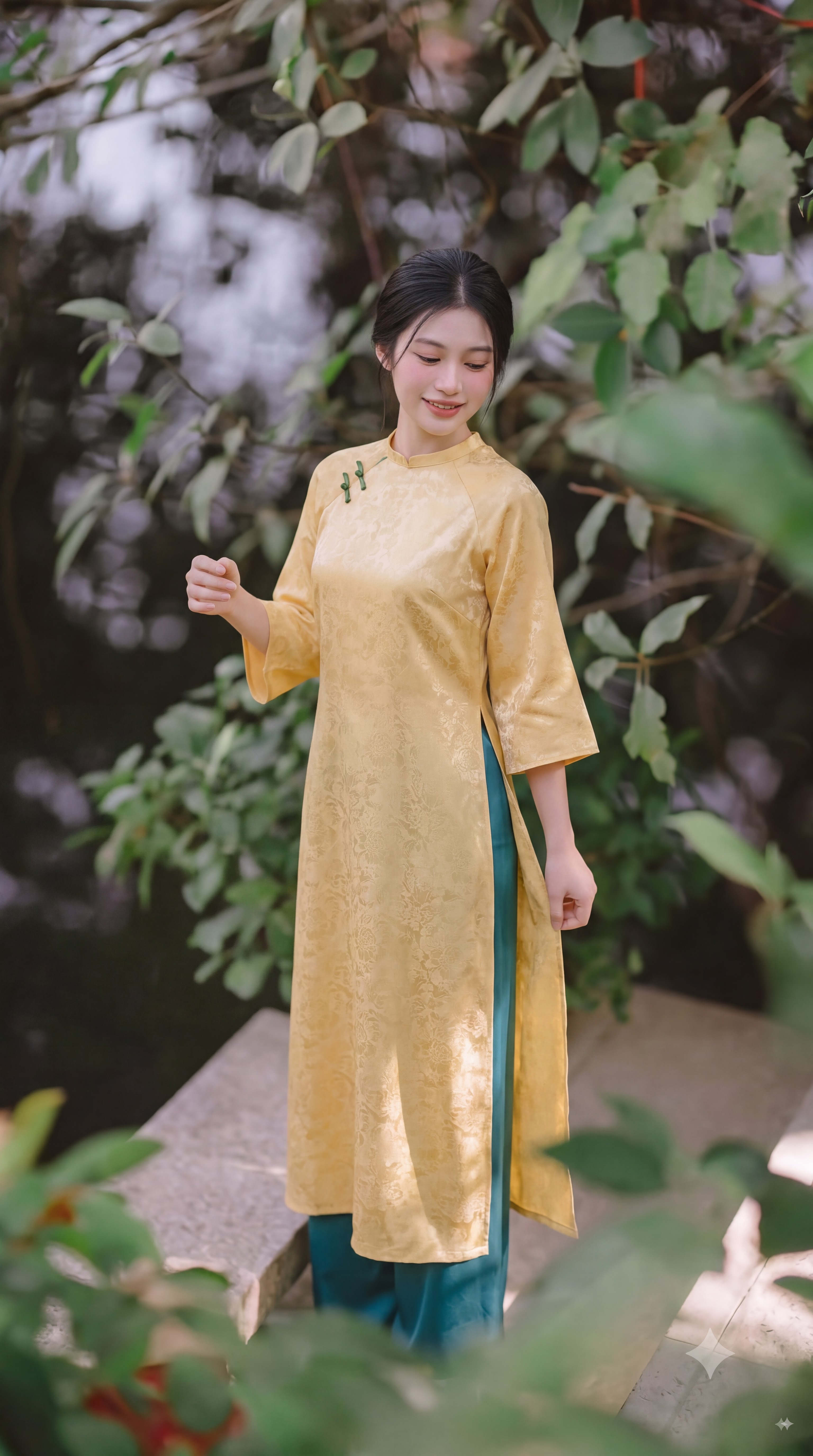 NHÃ HY VÀNG-MAINICHI