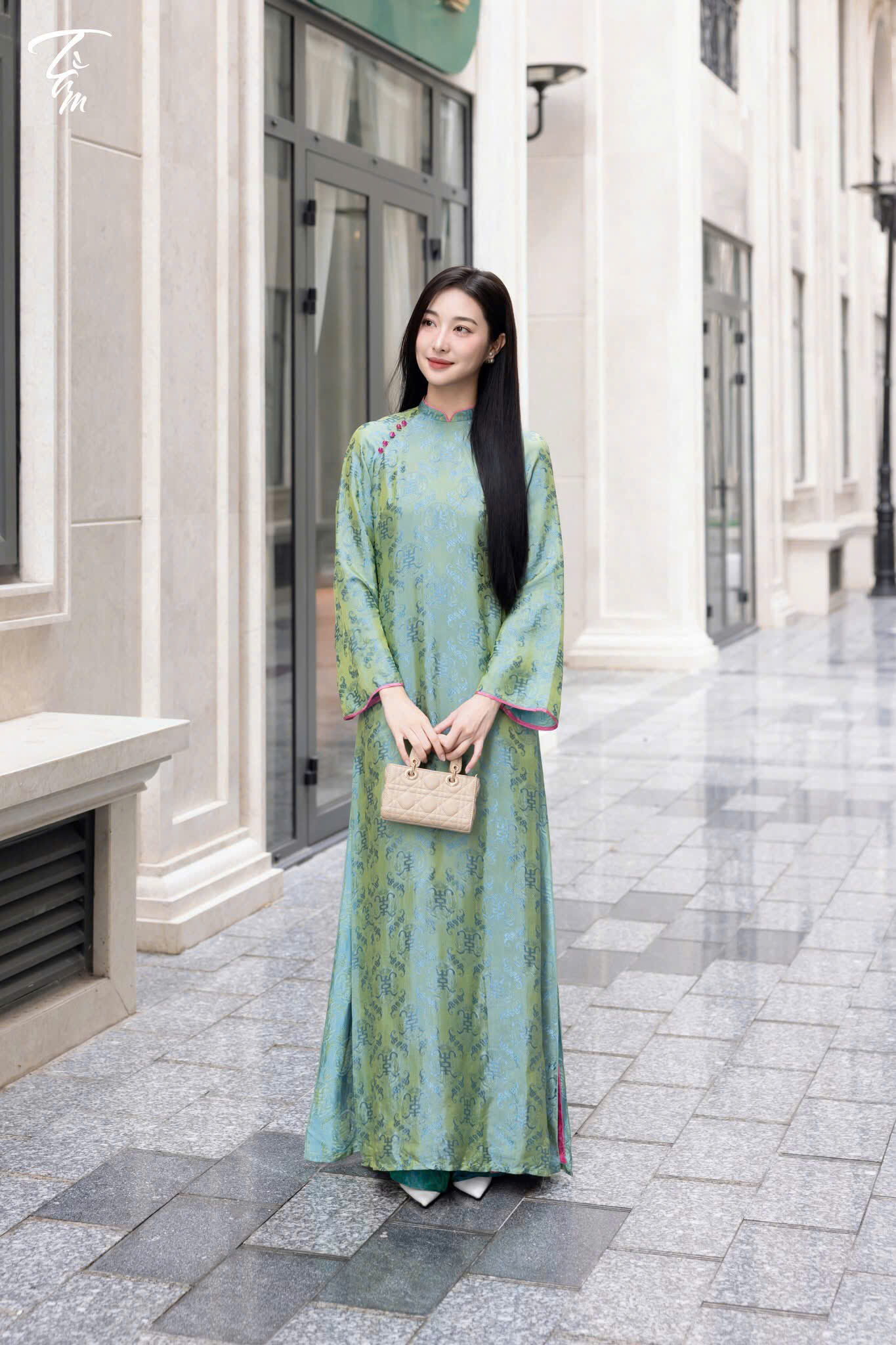 ÁO DÀI NGŨ PHÚC -TẰM
